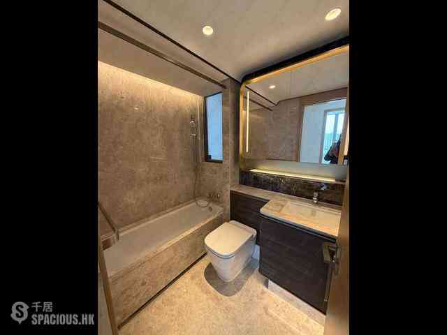 Wong Chuk Hang - The Southside Phase 2 La Marina Tower 1B 09
