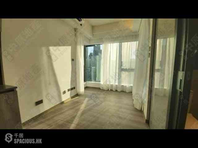 Sai Ying Pun - One・Artlane 04