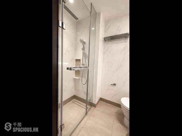 Shek Tong Tsui - Novum West 15