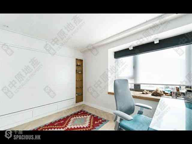 Sai Ying Pun - Ning Yeung Terrace Block A 04