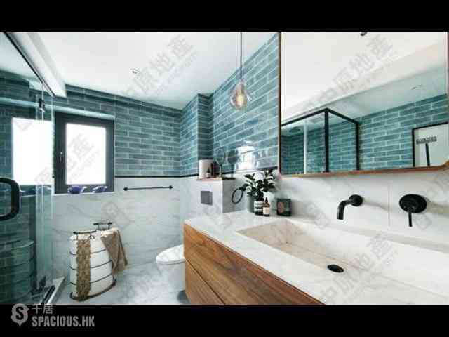 Sai Ying Pun - Ning Yeung Terrace Block A 08