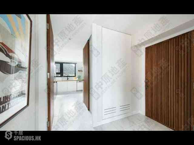 Sai Ying Pun - Ning Yeung Terrace Block A 09