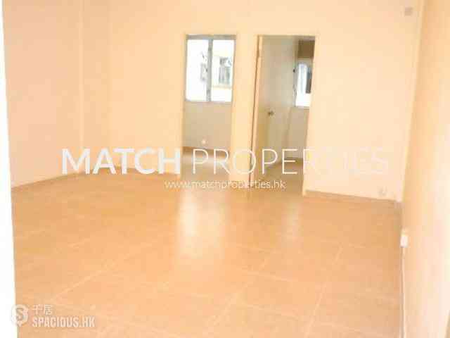 Sai Ying Pun - 23, High Street 01