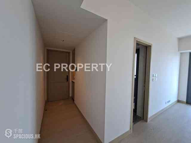 Tuen Mun - Gold Coast Bay Phase 1 The Uppland Block 5A 02