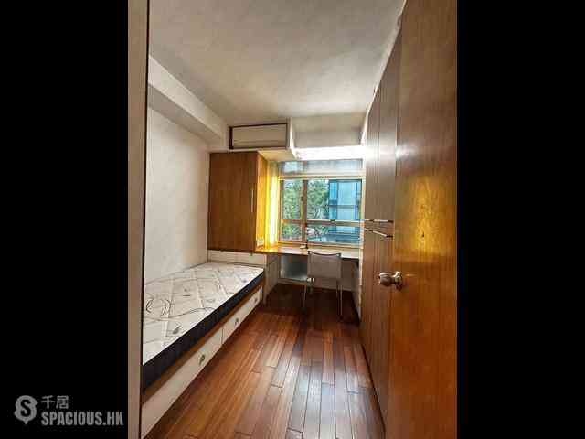 Wan Chai - Phoenix Court 06
