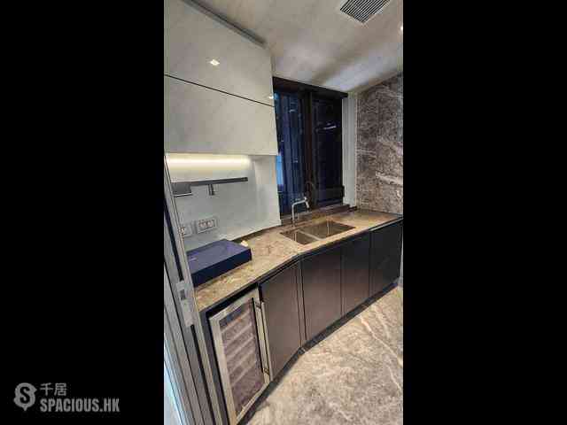 Wong Chuk Hang - The Southside Phase 3B Blue Coast Tower 2A 03