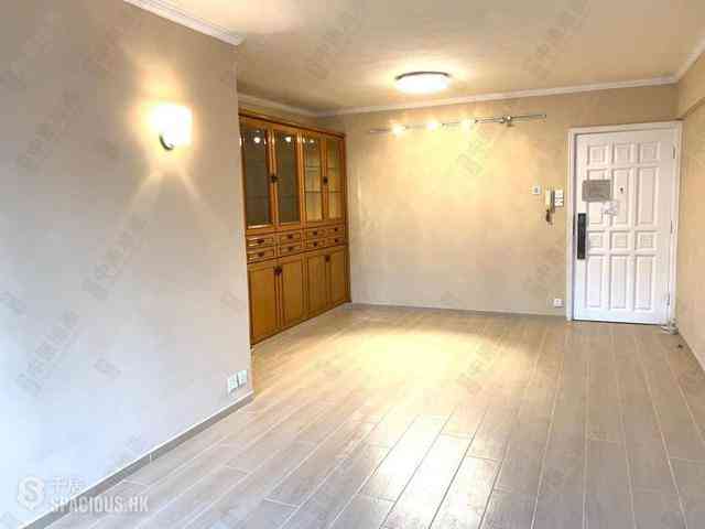 Mid Levels East - Grandview Tower Block B 14