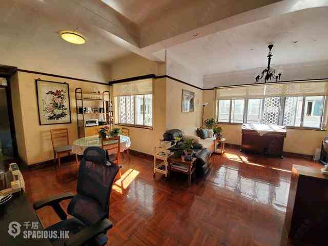 Mid Levels Central - Hong Lok Mansion 03