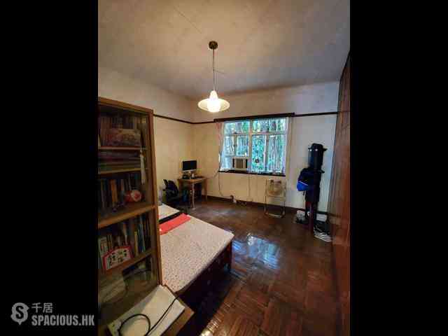 Mid Levels Central - Hong Lok Mansion 08