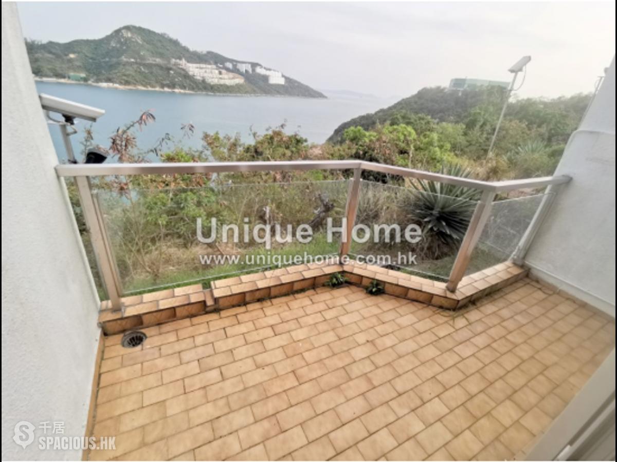 Chung Hom Kok - 30, Cape Road 01