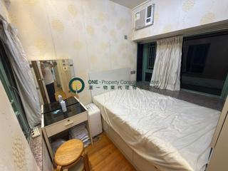 Shek Tong Tsui - Lun Fung Court 07