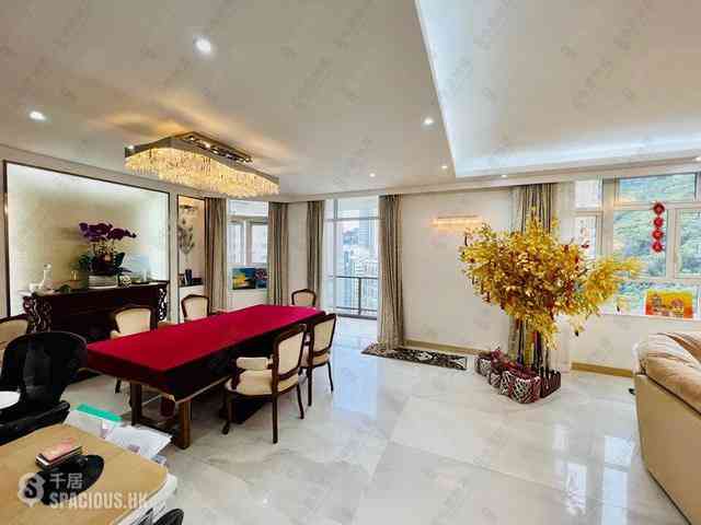 Mid Levels Central - Tregunter Block 2 05
