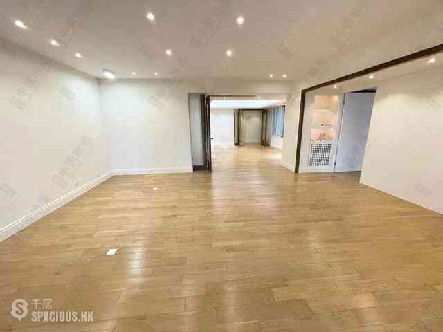 Mid Levels Central - Kam Yuen Mansion 06