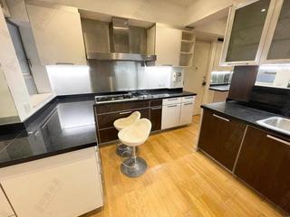 Mid Levels Central - Kam Yuen Mansion 18