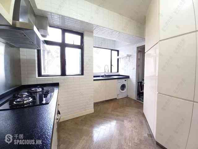 Mid Levels East - Camelot Heights 05