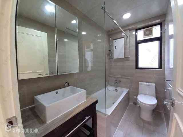 Mid Levels East - Camelot Heights 07