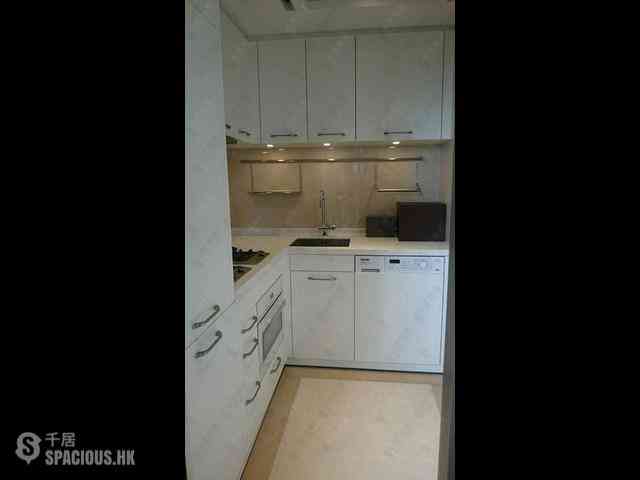 Sai Ying Pun - Kensington Hill 04