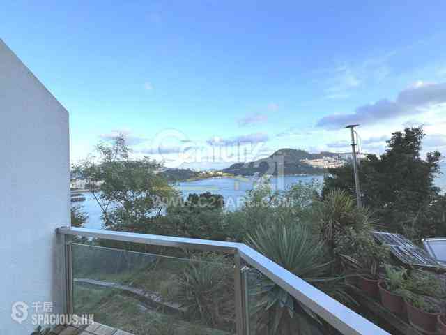 Chung Hom Kok - 30, Cape Road 07