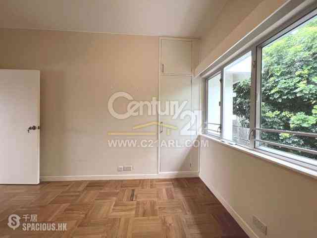 Chung Hom Kok - 30, Cape Road 14