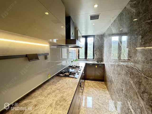 Wong Chuk Hang - The Southside Phase 3C Blue Coast II Tower 3 05