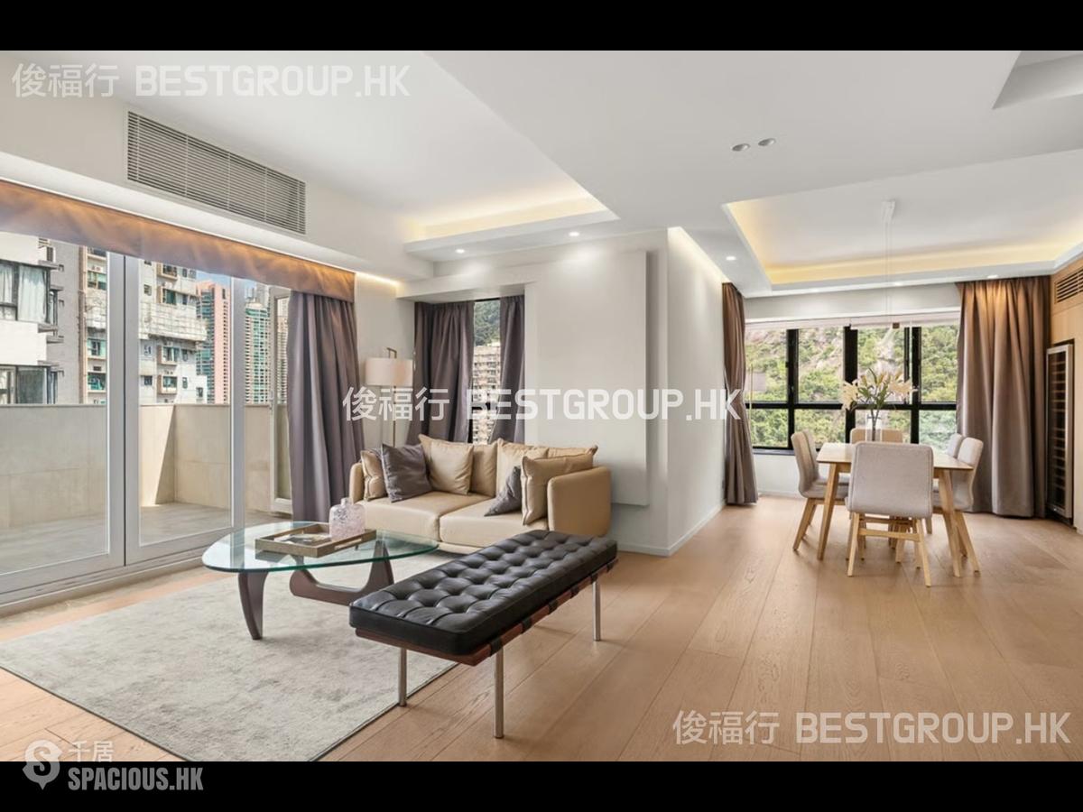 Mid Levels Central - Elegant Terrace 01