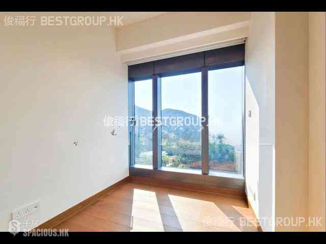 Kennedy Town - University Heights 07