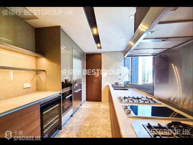 Kennedy Town - University Heights 08