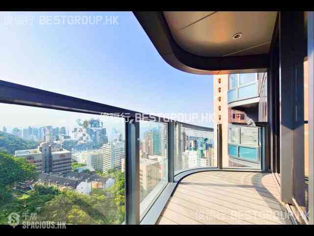 Kennedy Town - University Heights 01