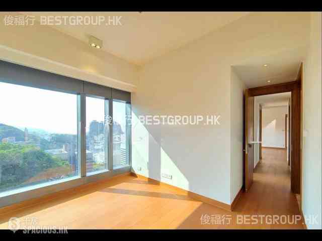 Kennedy Town - University Heights 03