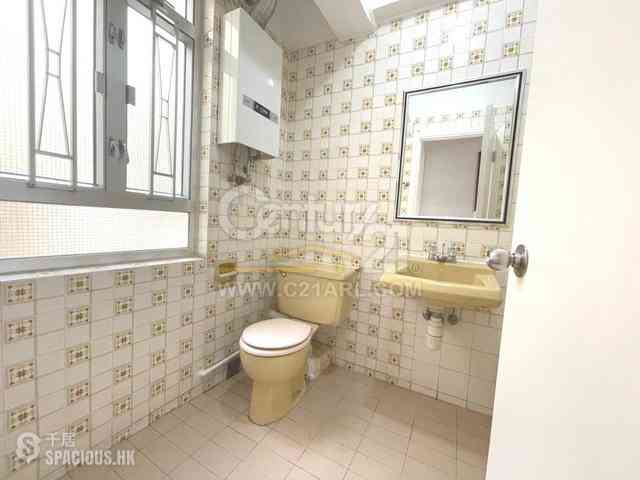 Happy Valley - 9, Broom Road 11