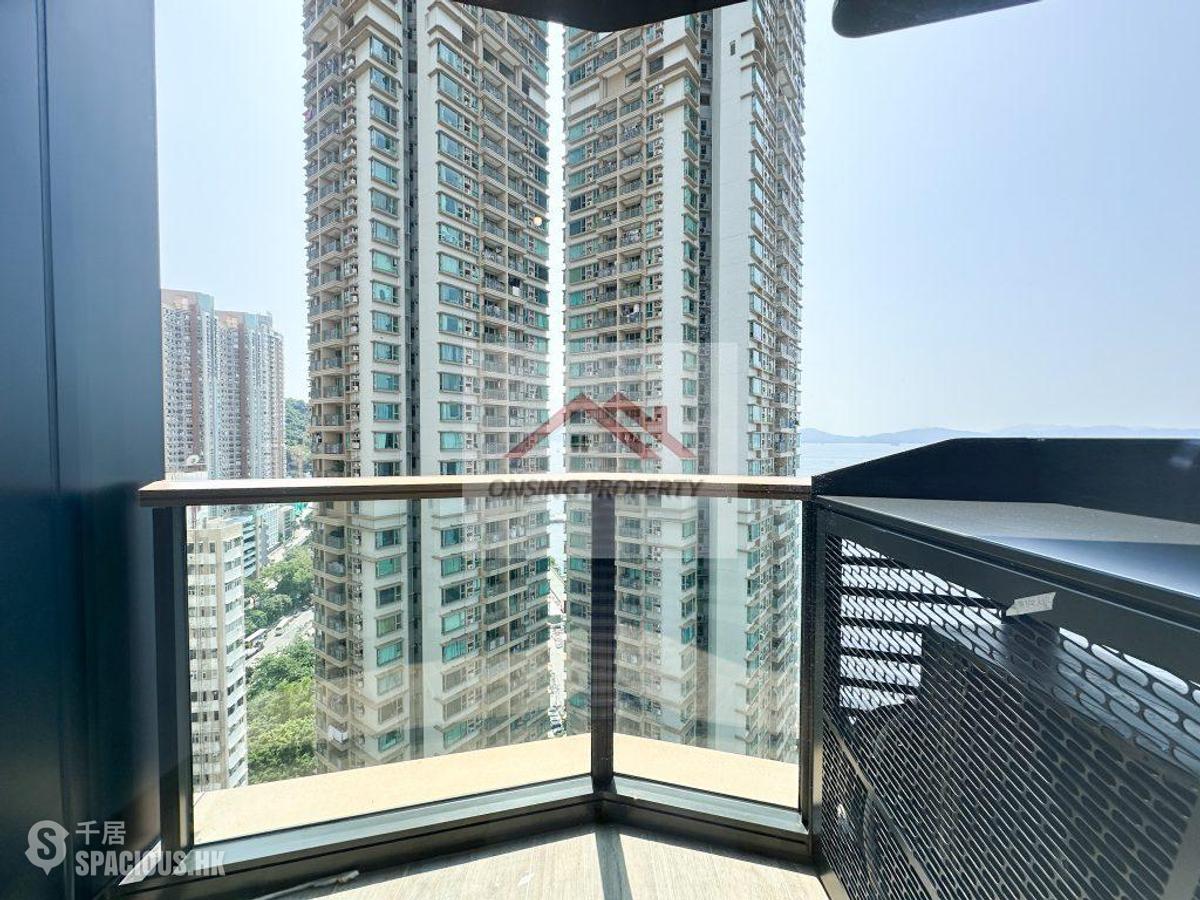 Kennedy Town - Kennedy Bay 01