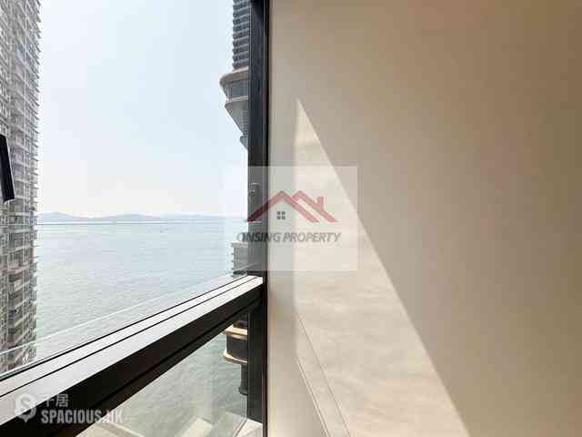 Kennedy Town - Kennedy Bay 07