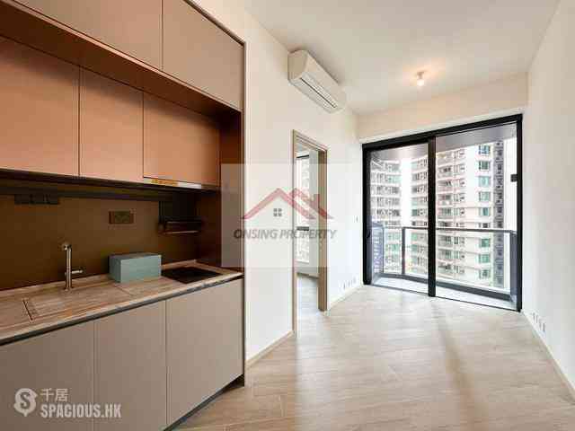 Kennedy Town - Kennedy Bay 01