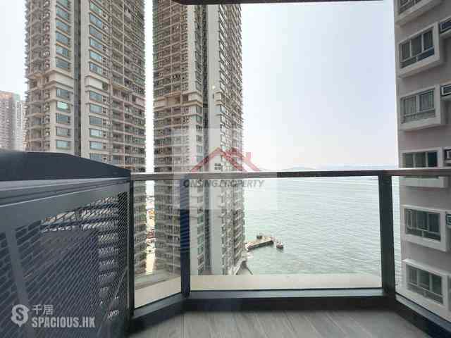 Kennedy Town - Kennedy Bay 02