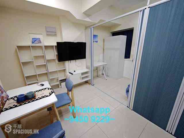 Sheung Wan - 18 Wing Lok Street 07