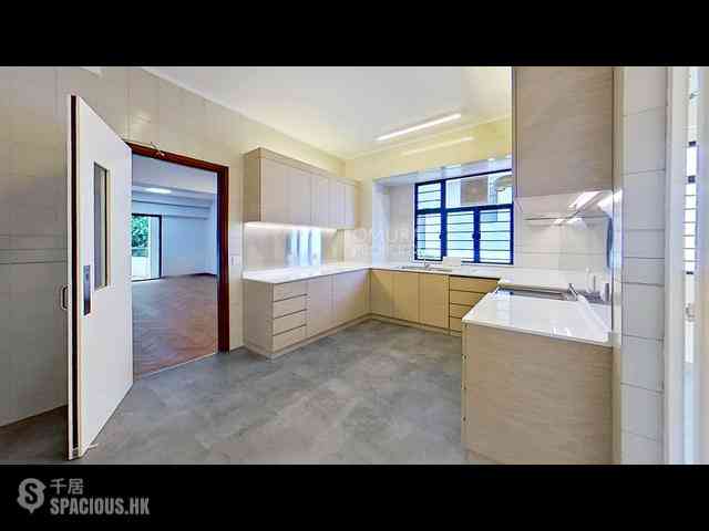 Pok Fu Lam - Pine Grove 17