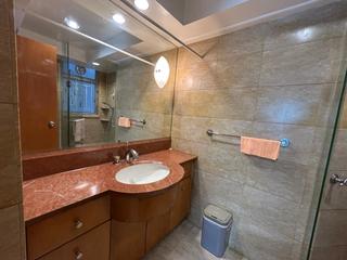 West Kowloon - The Waterfront Phase 1 Block 1 09