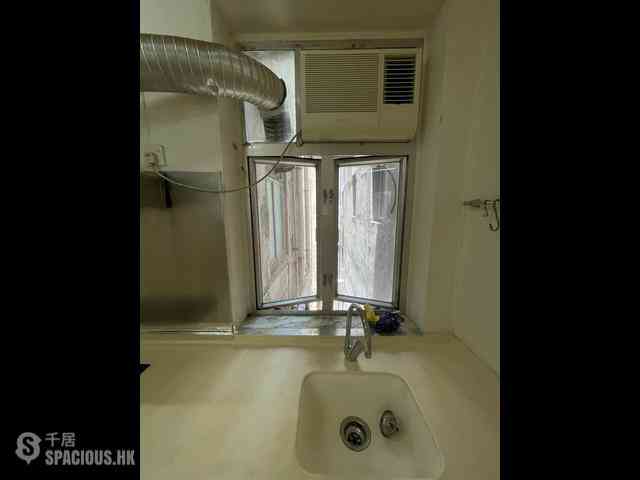 Sai Ying Pun - 23, High Street 09