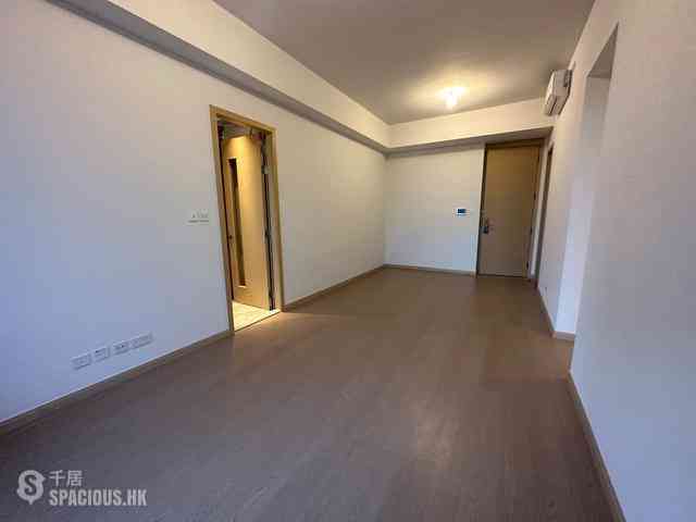 Wong Chuk Hang - The Southside Phase 2 La Marina Tower 2A 03