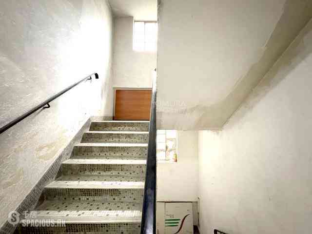 Sai Ying Pun - 13, Pok Fu Lam Road 17