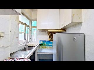 Sai Ying Pun - 13, Pok Fu Lam Road 06