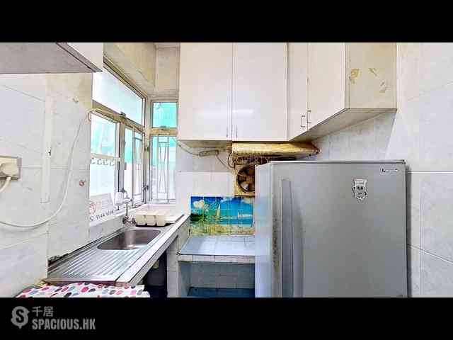 Sai Ying Pun - 13, Pok Fu Lam Road 06