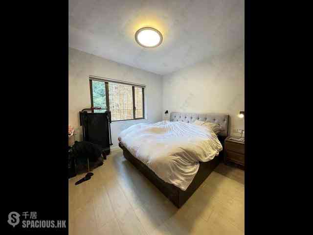 Pok Fu Lam - Baguio Villa Block 27 04