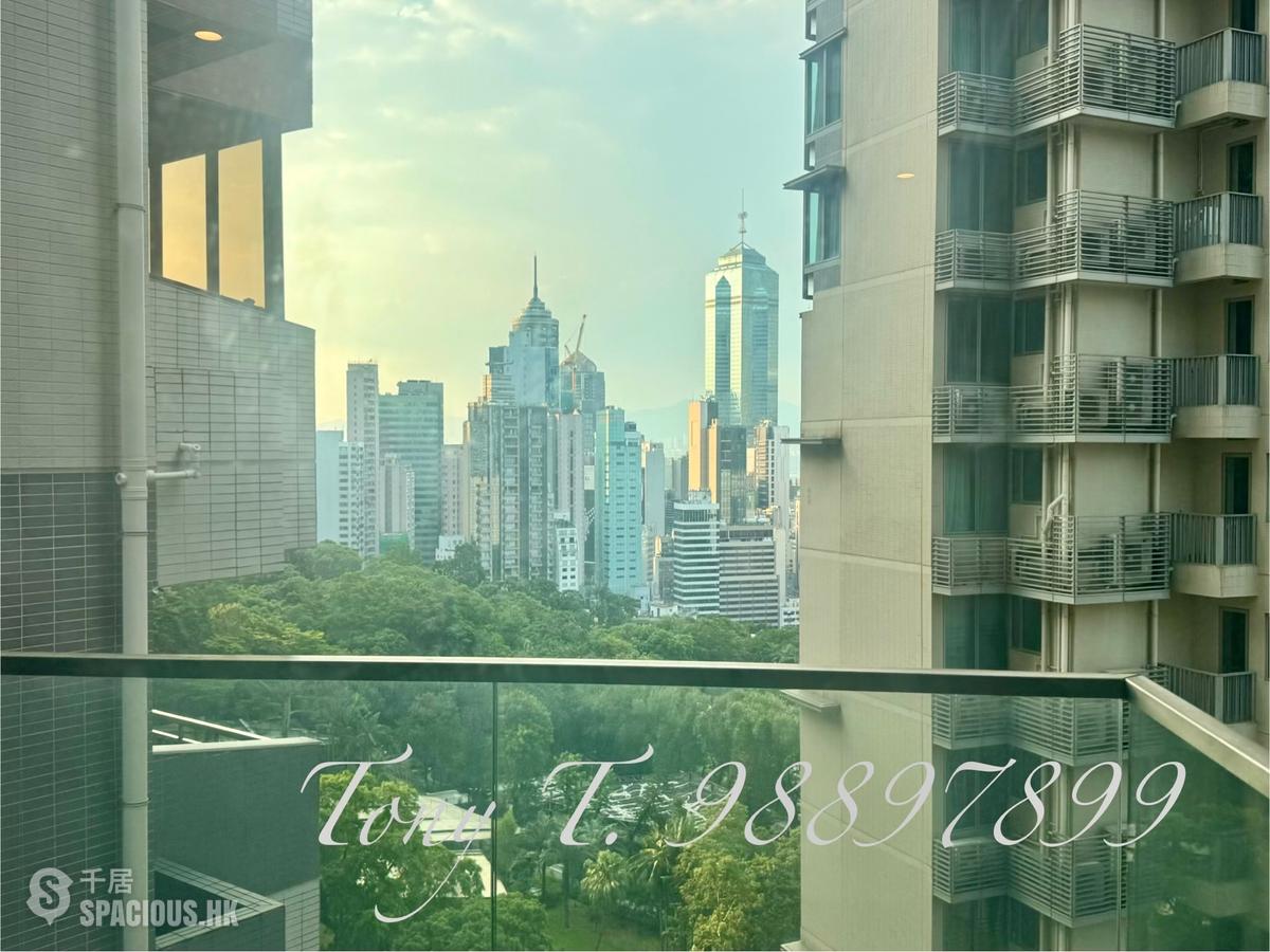 Mid Levels Central - 11, Macdonnell Road 01
