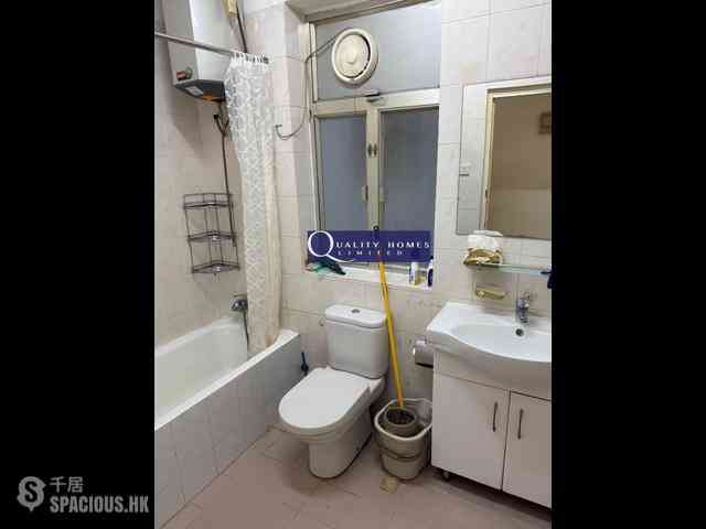 Sai Ying Pun - 23, High Street 06