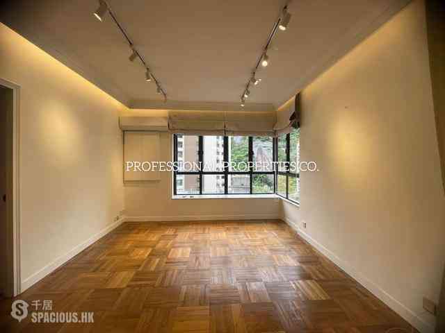 Mid Levels Central - Elegant Terrace 01
