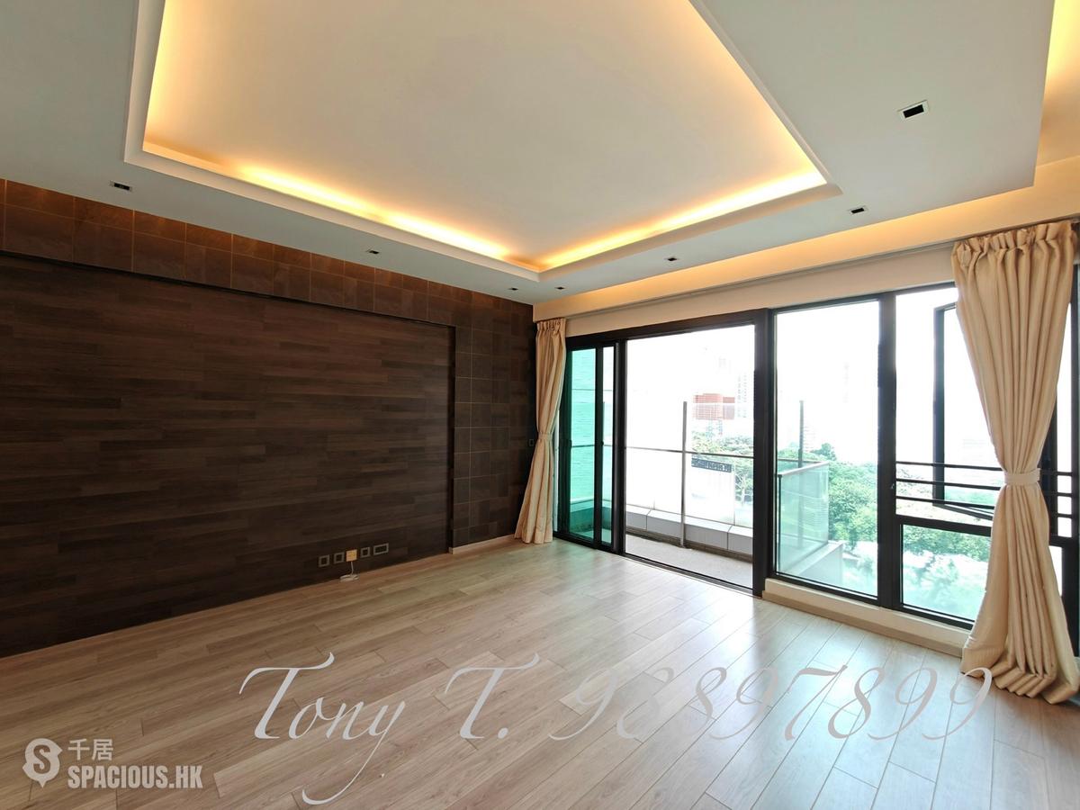 Mid Levels Central - 11, Macdonnell Road 01