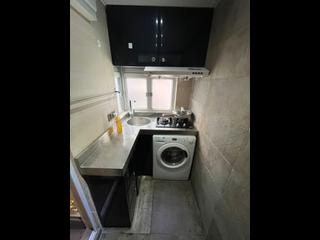 Sai Ying Pun - Tak Lee Building 04