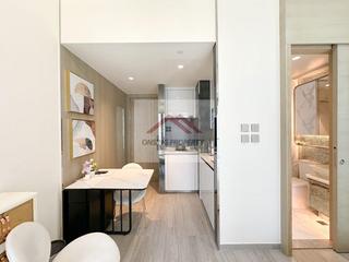 Sai Ying Pun - The Queens 03