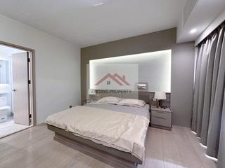 Mid Levels Central - Elegant Terrace 09